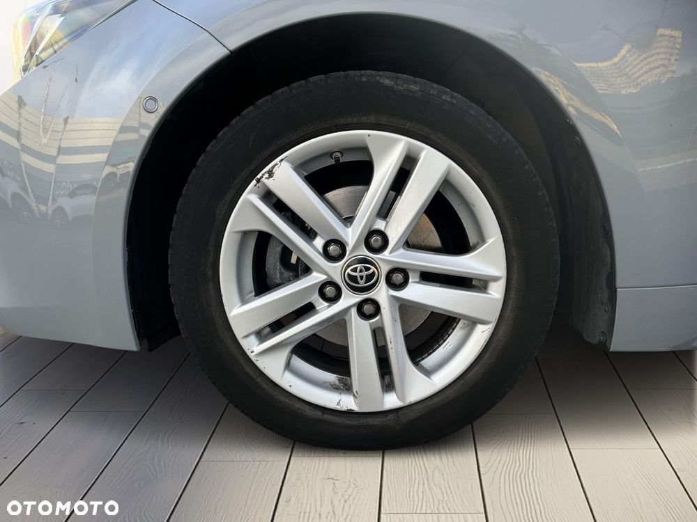Toyota Corolla - 19