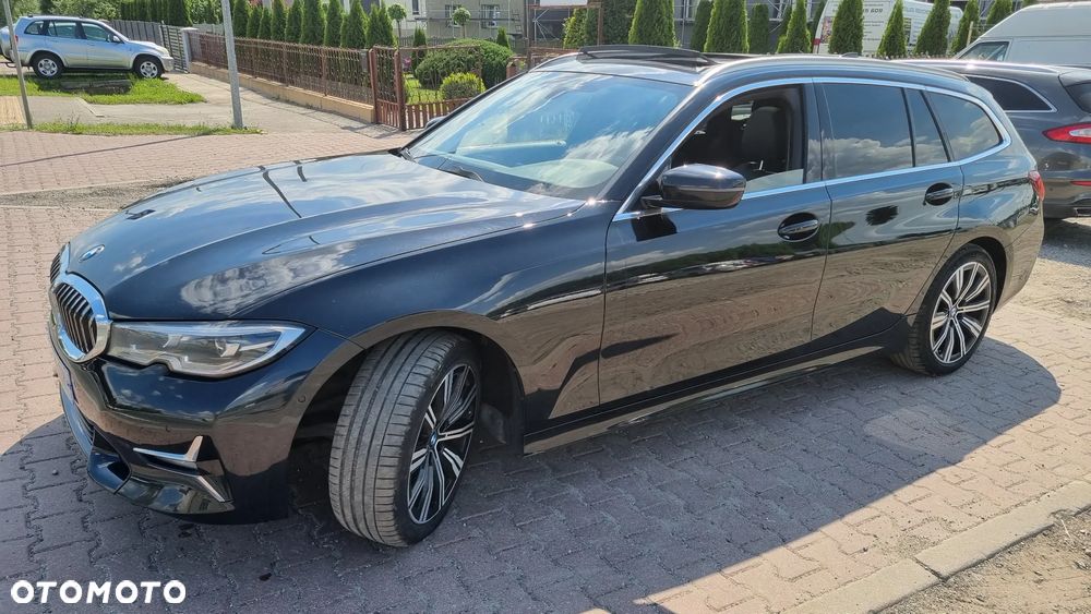 BMW Seria 3 320d Luxury Line Purity sport - 15
