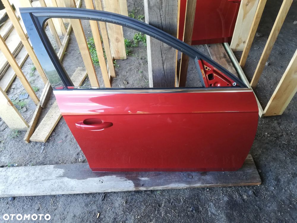 DRZWI PRAWY PRZÓD AUDI A4 B8 SEDAN LY3M - 1