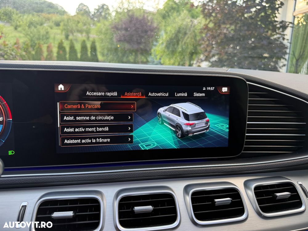 Mercedes-Benz GLE 350 4MATIC - 28