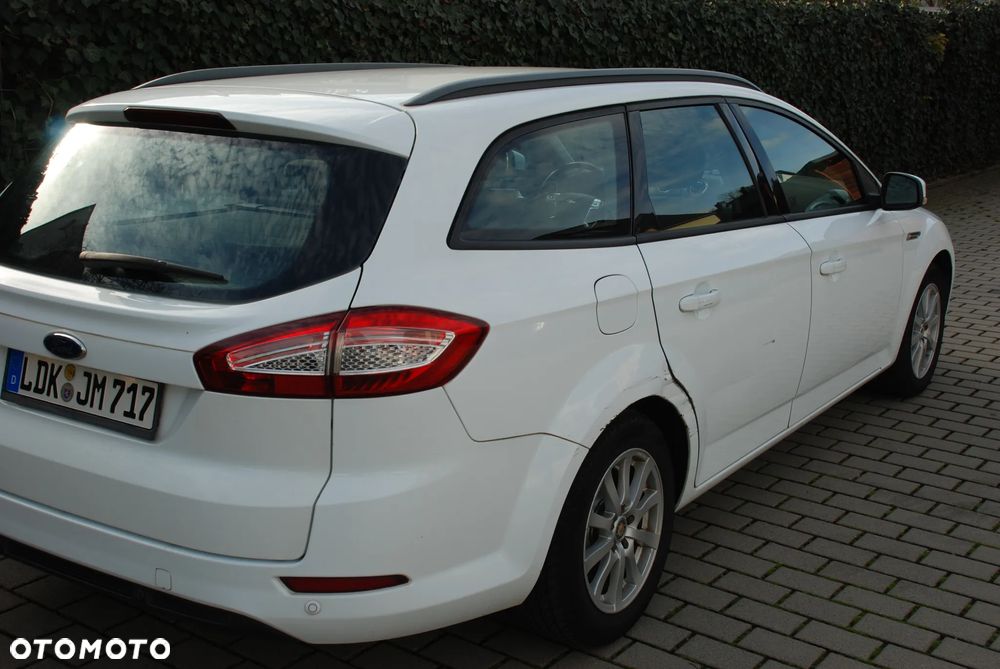 Ford Mondeo - 19