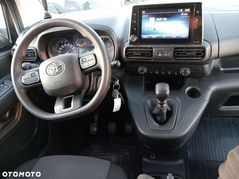 Toyota PROACE CITY - 12