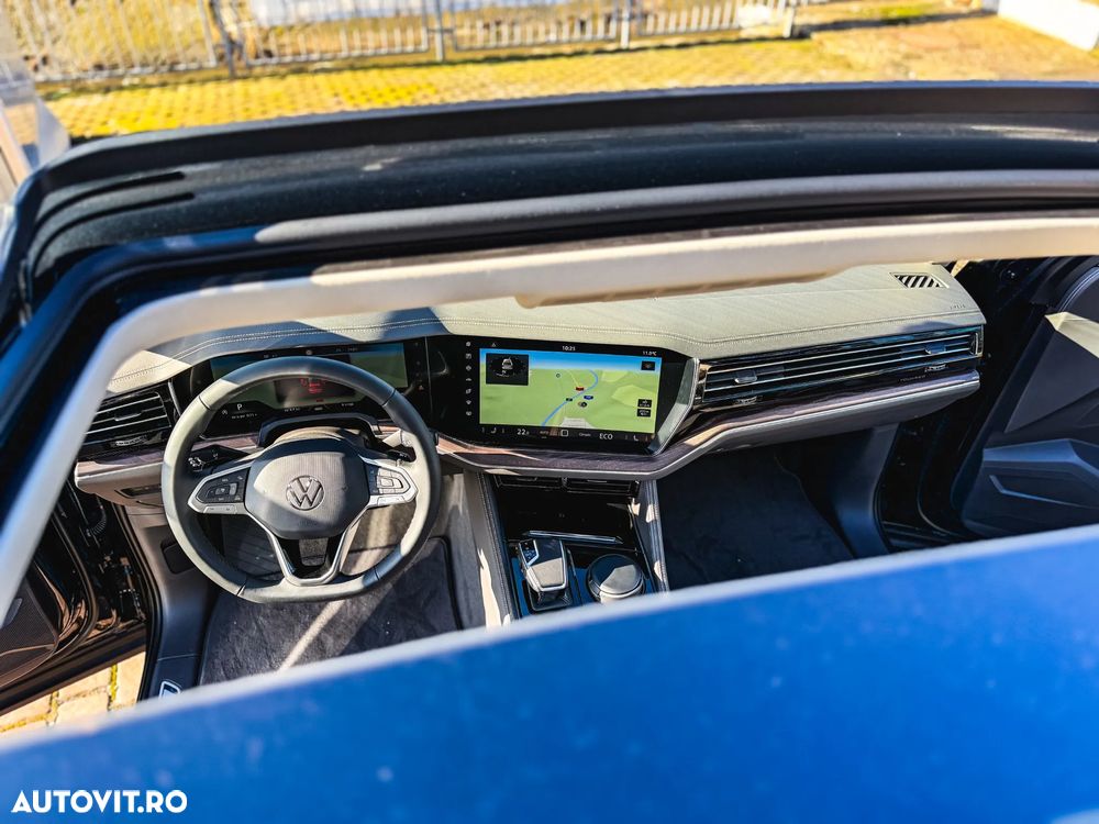 Volkswagen Touareg V6 TDI 4MOTION Elegance - 7