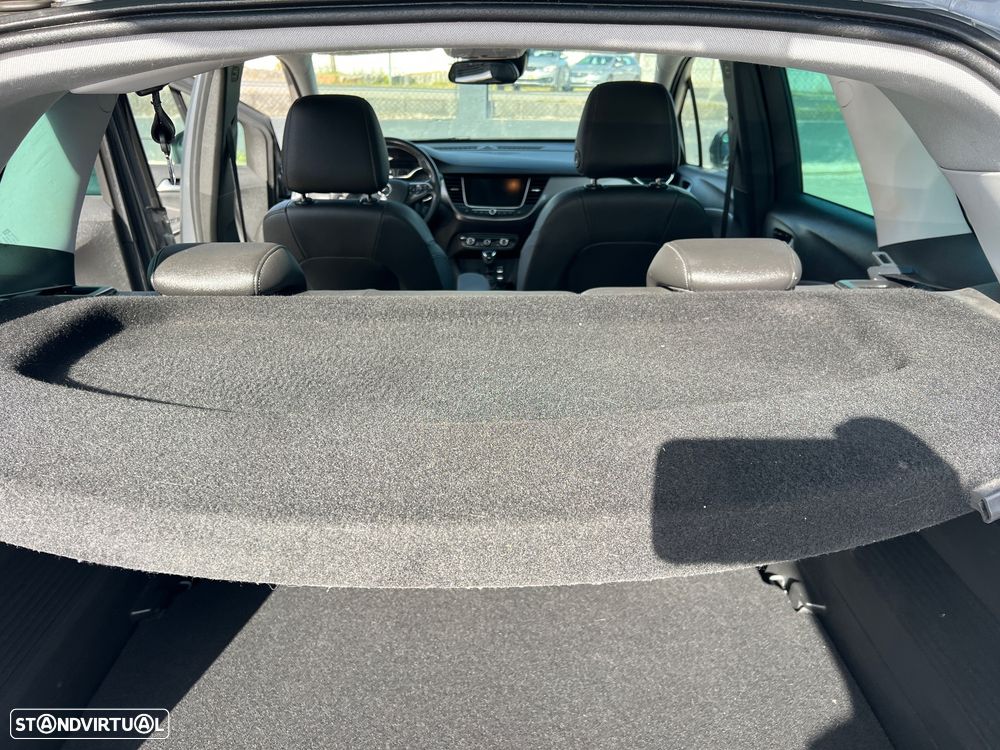 Opel Crossland X 1.2 T Innovation J17 - 12