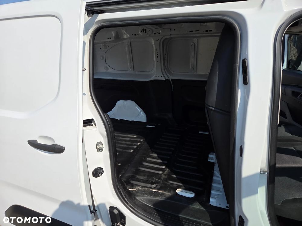 Peugeot Partner - 23