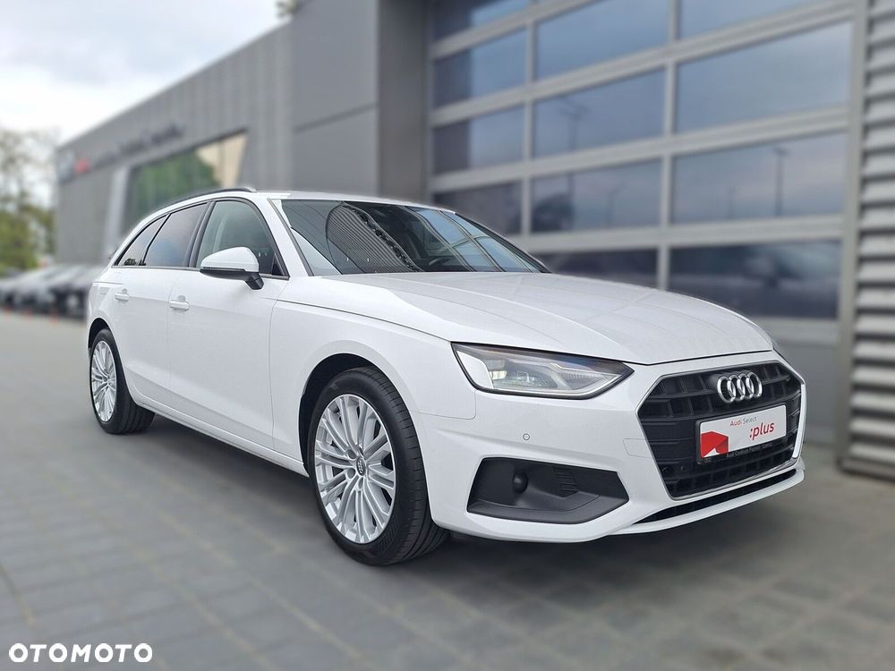 Audi A4 Avant 35 TDI mHEV S tronic - 32
