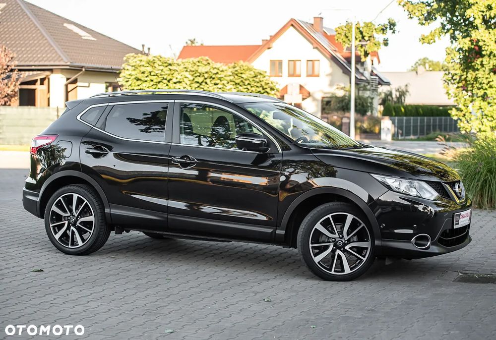 Nissan Qashqai 1.2 DIG-T TEKNA+ - 3