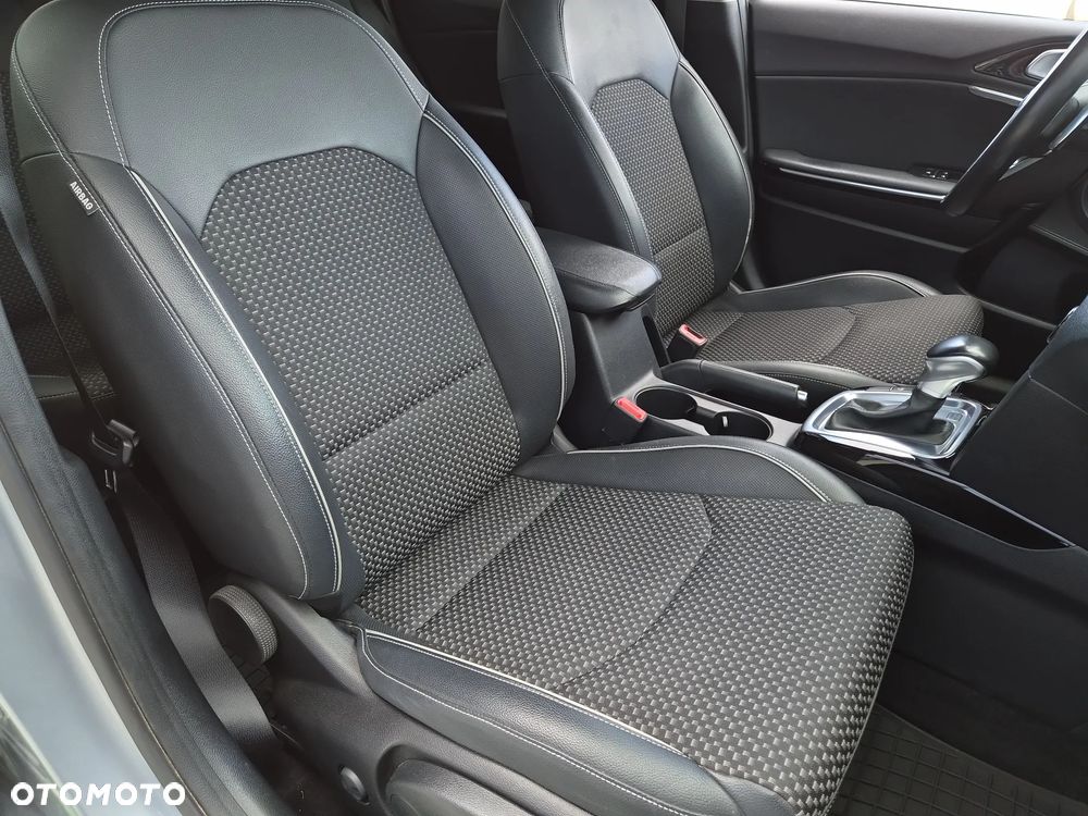 Kia Ceed 1.4 T-GDI L DCT - 30