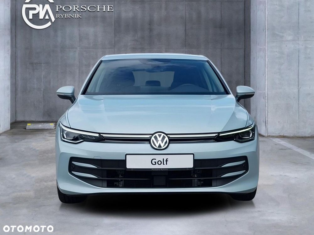 Volkswagen Golf - 9