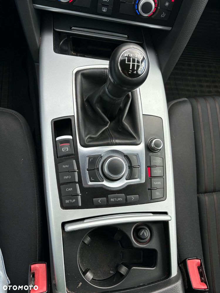 Audi A6 Avant - 13