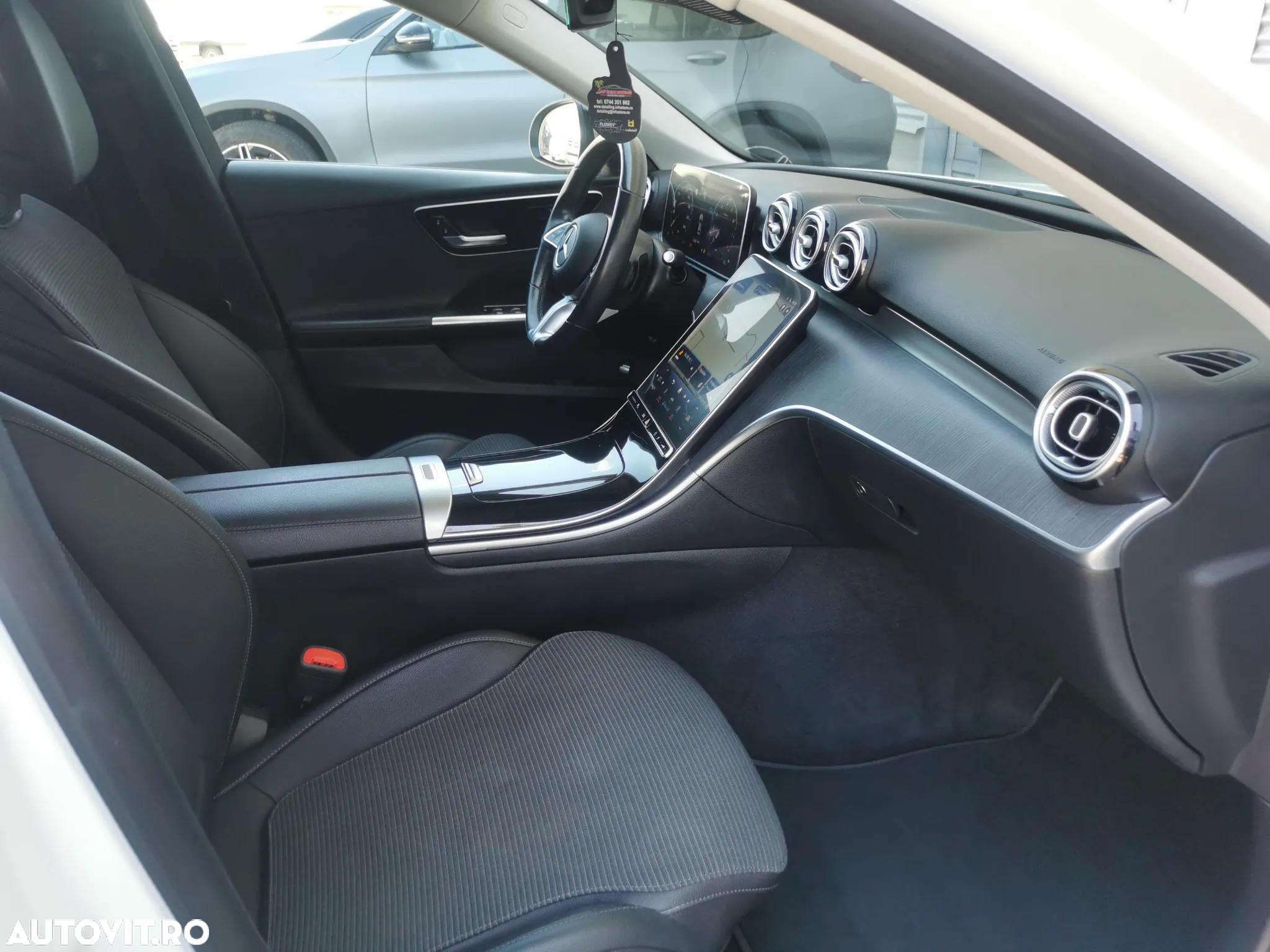 Mercedes-Benz C 220 d MHEV - 14