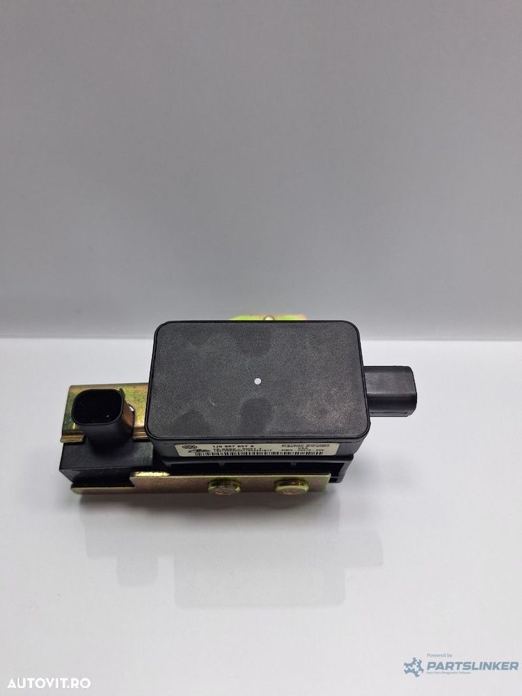 Senzor ESP de viteza la viraje VOLKSWAGEN GOLF IV 1J1 1997 - 2007 TDI AGR, ALH 1J1907637A , 1J1907651A - 4
