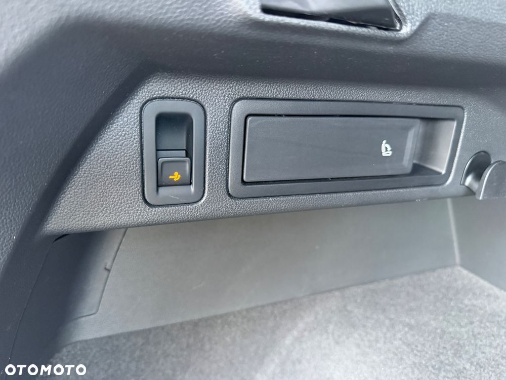 Volkswagen Tiguan 2.0 TDI SCR Active DSG - 25