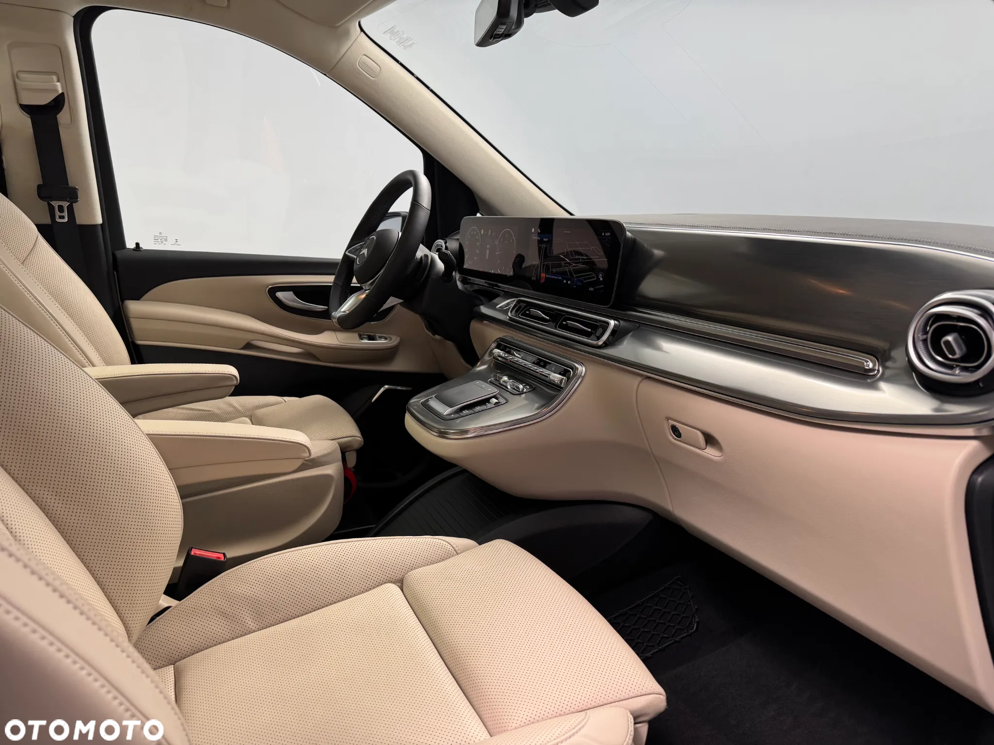 Mercedes-Benz Klasa V 300 d 4-Matic 9G-Tronic Exclusive (d³ugi) - 30