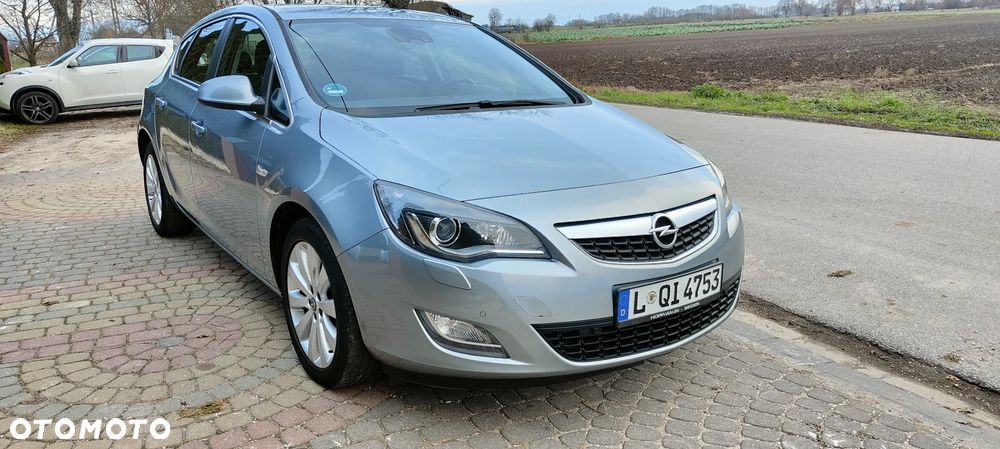Opel Astra 1.6 Cosmo - 20
