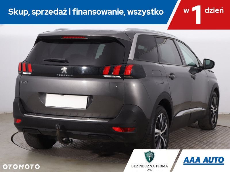Peugeot 5008 - 7