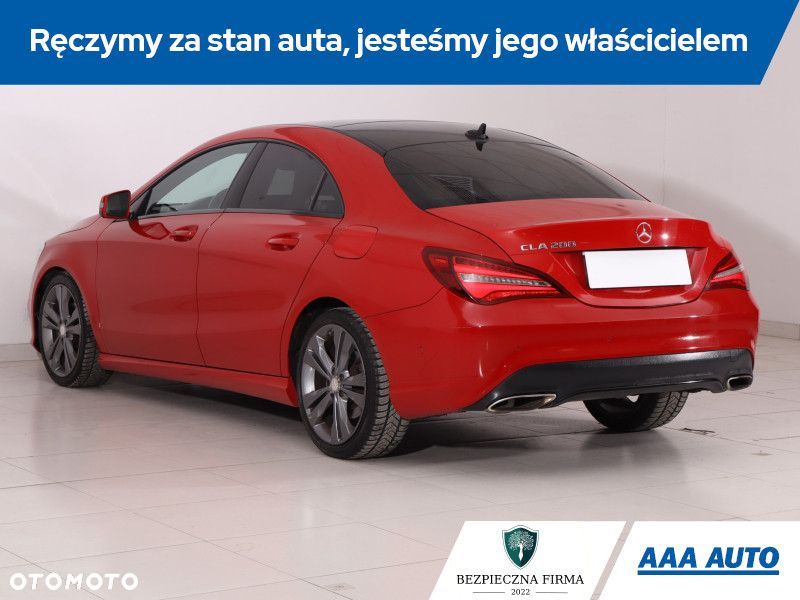 Mercedes-Benz CLA - 6