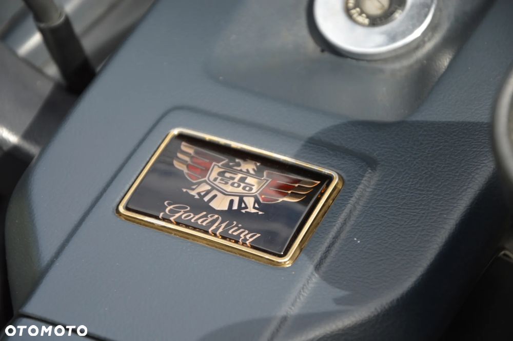 Honda GL - 26