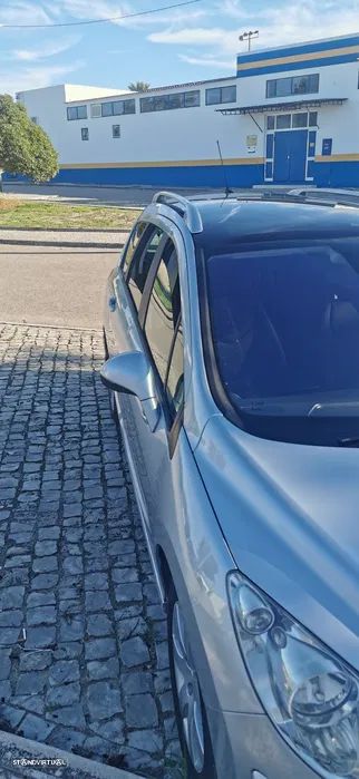 Peugeot 308 SW 1.6 HDi Executive - 4