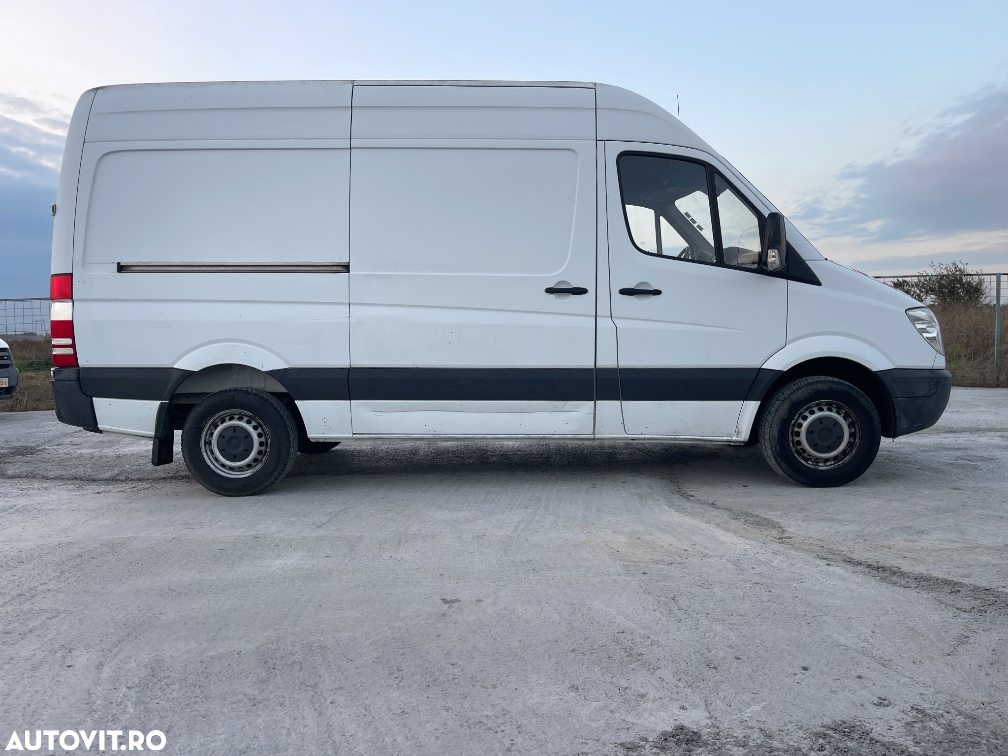 Mercedes-Benz Sprinter - 7