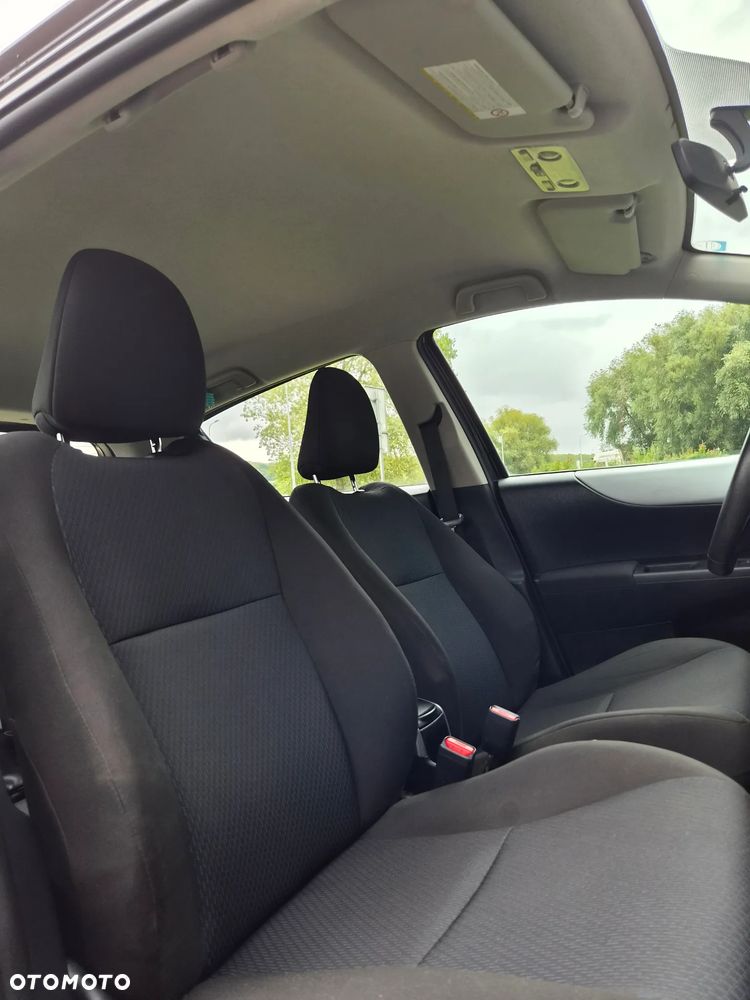 Toyota Yaris 1.5 VVT-i Lounge - 30