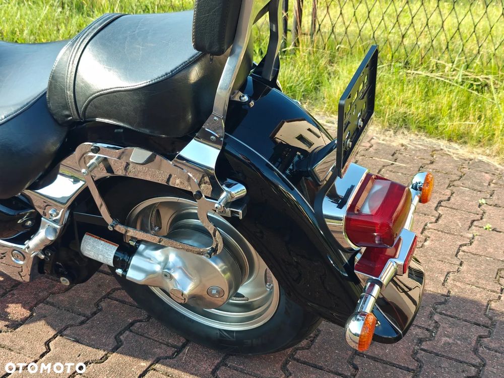Suzuki VL 1500 Intruder LC - Boulevard C90 - 21