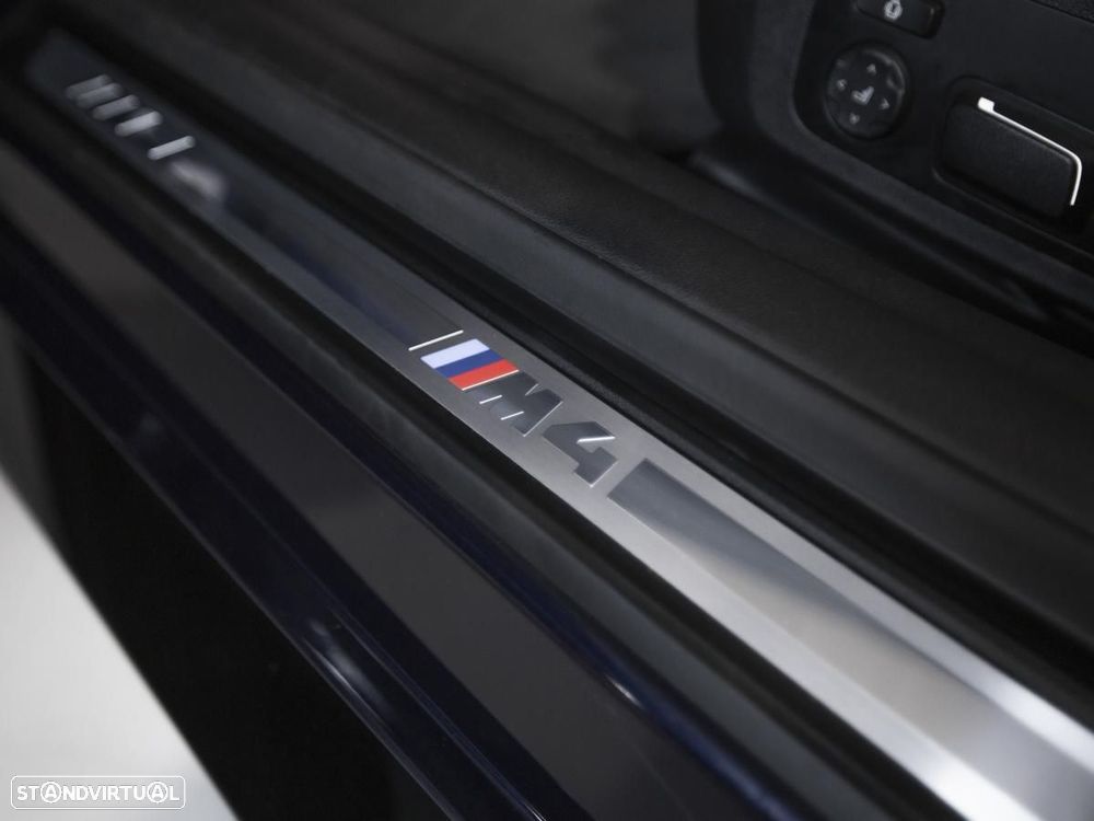 BMW M4 Competition xDrive - 52