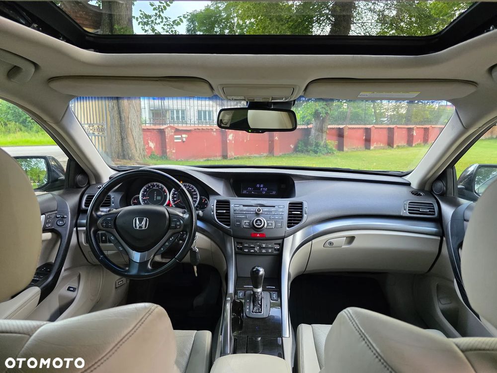 Honda Accord 2.4 Executive - 18