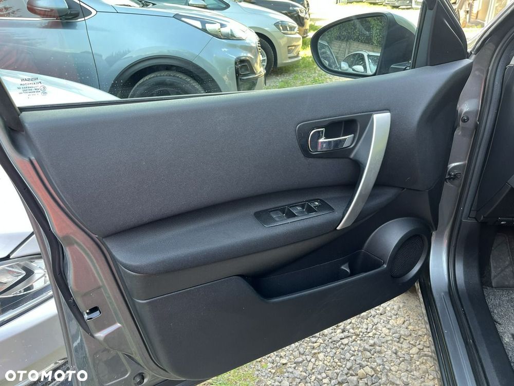 Nissan Qashqai - 13