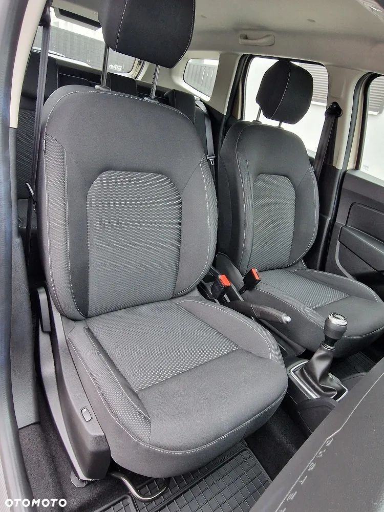 Dacia Duster SCe 115 4x2 Laureate - 10
