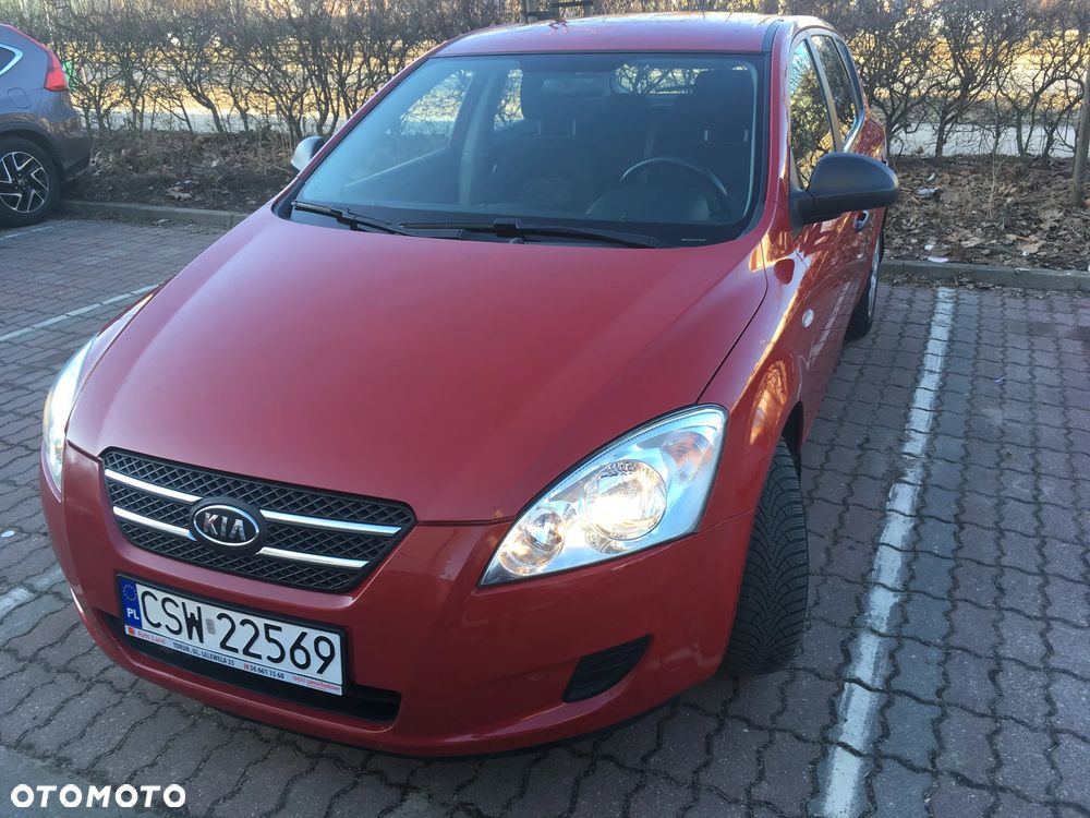 Kia Ceed - 2