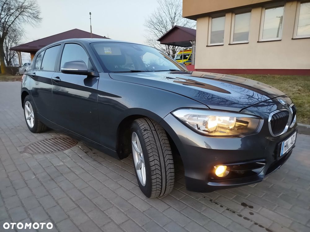 BMW Seria 1 118i Sport Line - 2