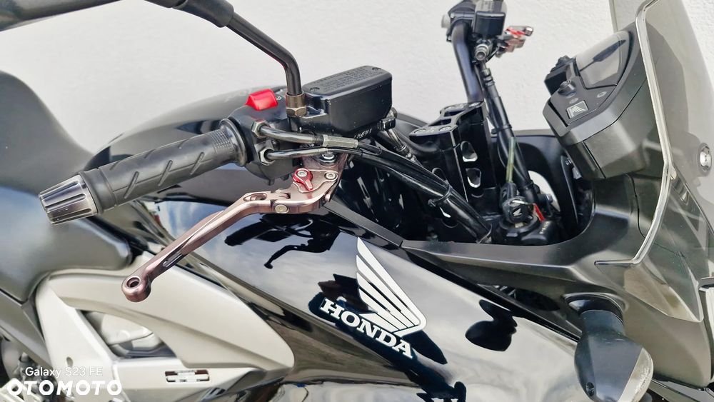 Honda VFR - 26