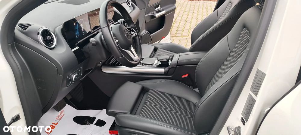 Mercedes-Benz GLA 200 Business Edition - 18