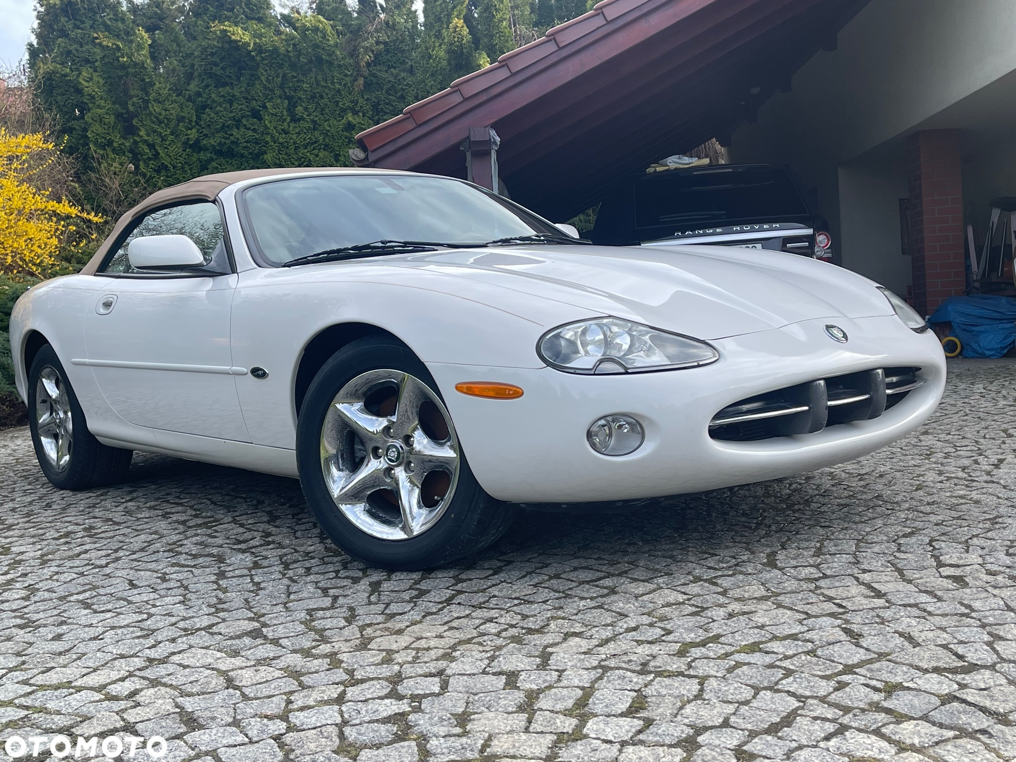 Jaguar XK8 4.0 - 10
