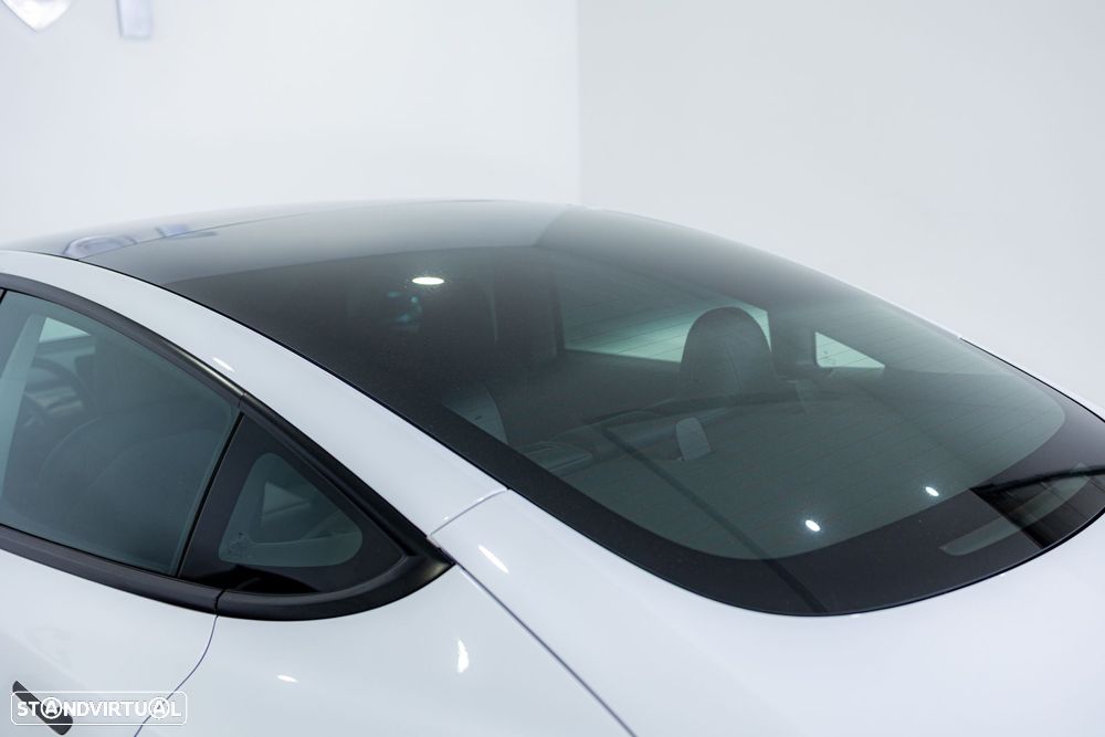 Tesla Model 3 Long-Range Dual Motor AWD - 9