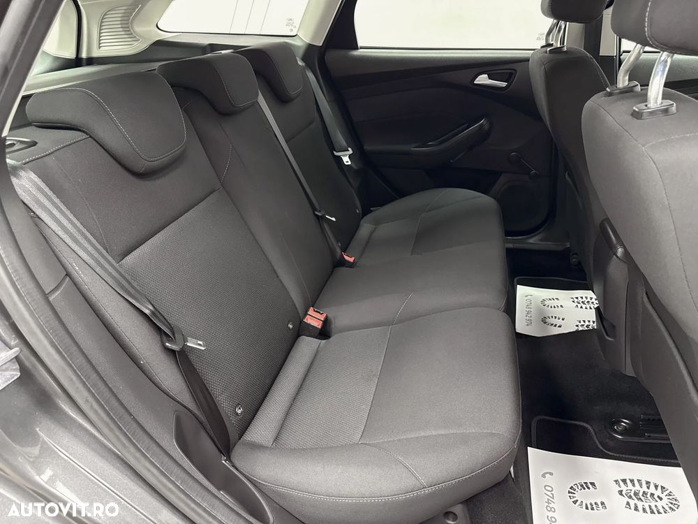 Ford Focus 1.0 EcoBoost Active Business - 8