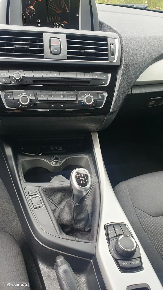BMW 218 i Cabrio Advantage - 20