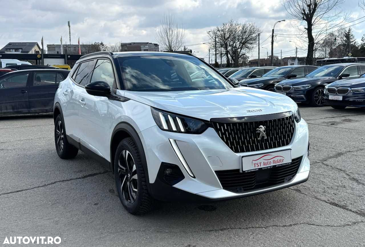 Peugeot 2008 - 12