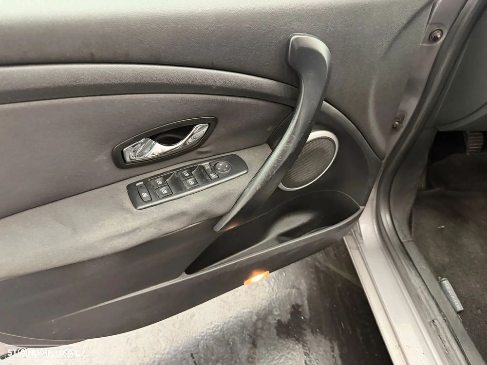 Renault Mégane 1.5 dCi Comfort SS - 13