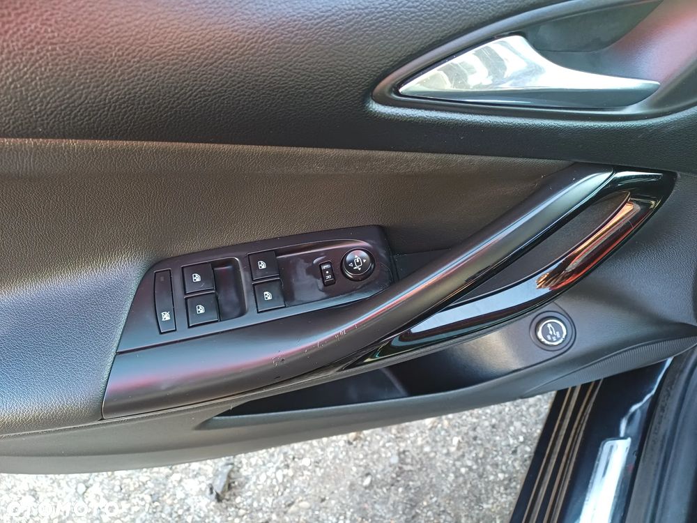 Opel Astra 1.6 CDTI DPF ecoFLEX Start/Stop Exklusiv - 15