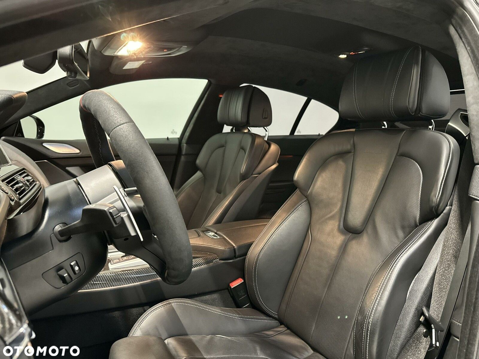 BMW M6 Standard - 12