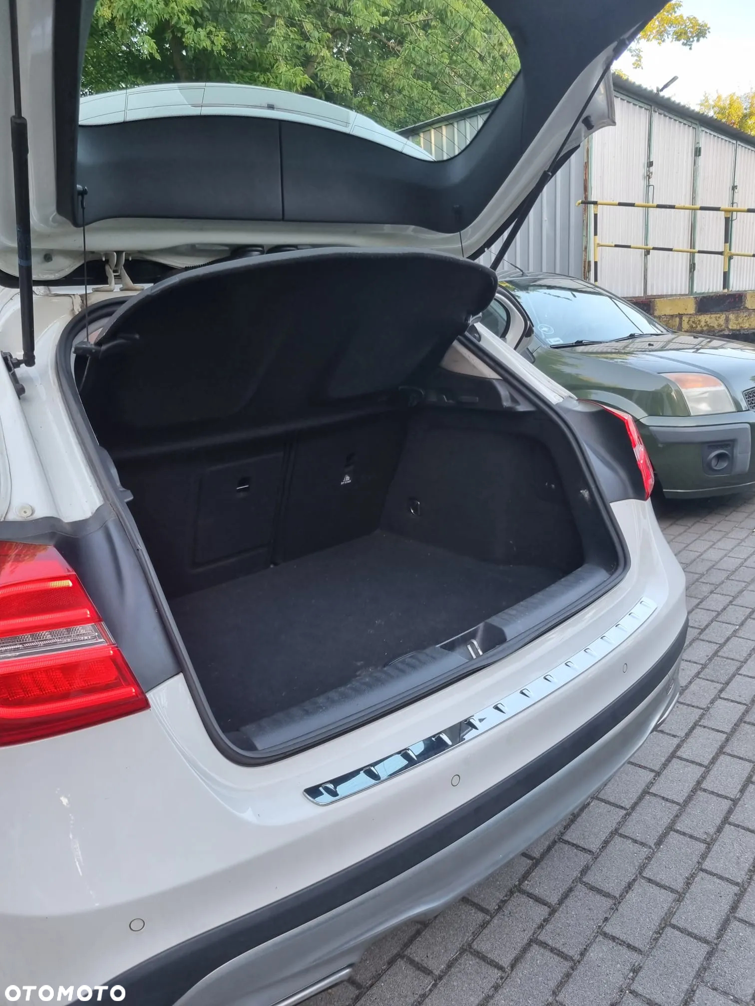 Mercedes-Benz GLA - 26