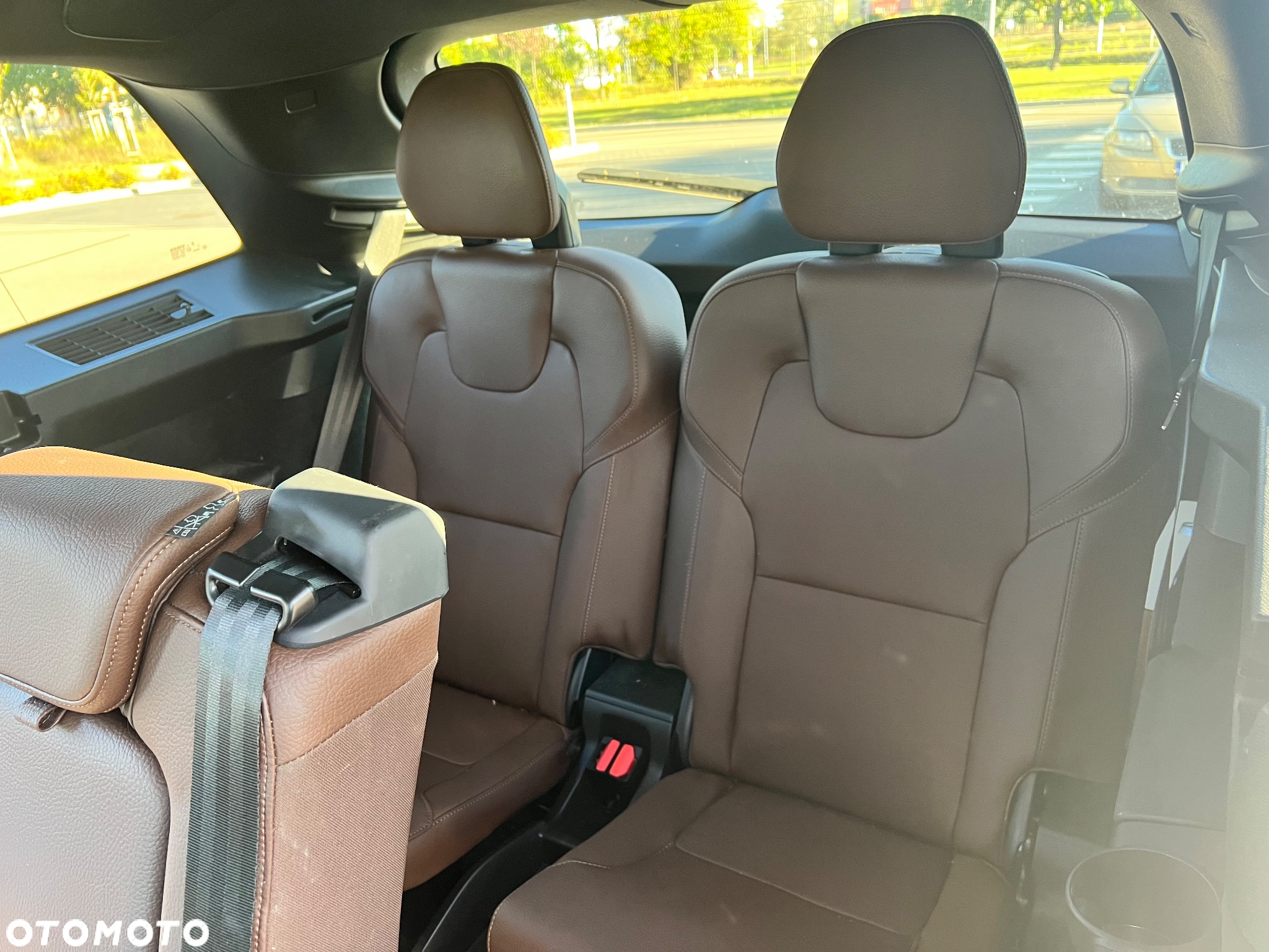 Volvo XC 90 - 22