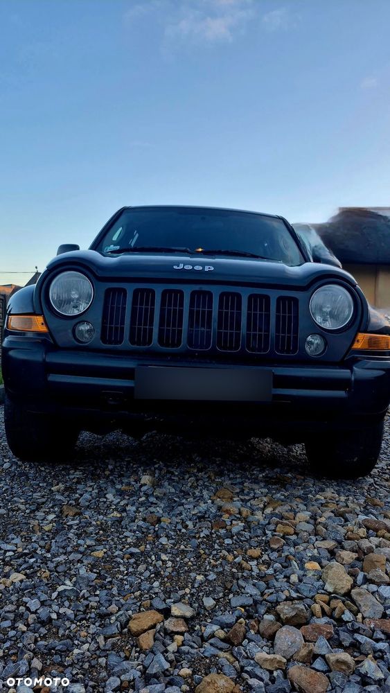 Jeep Cherokee - 2