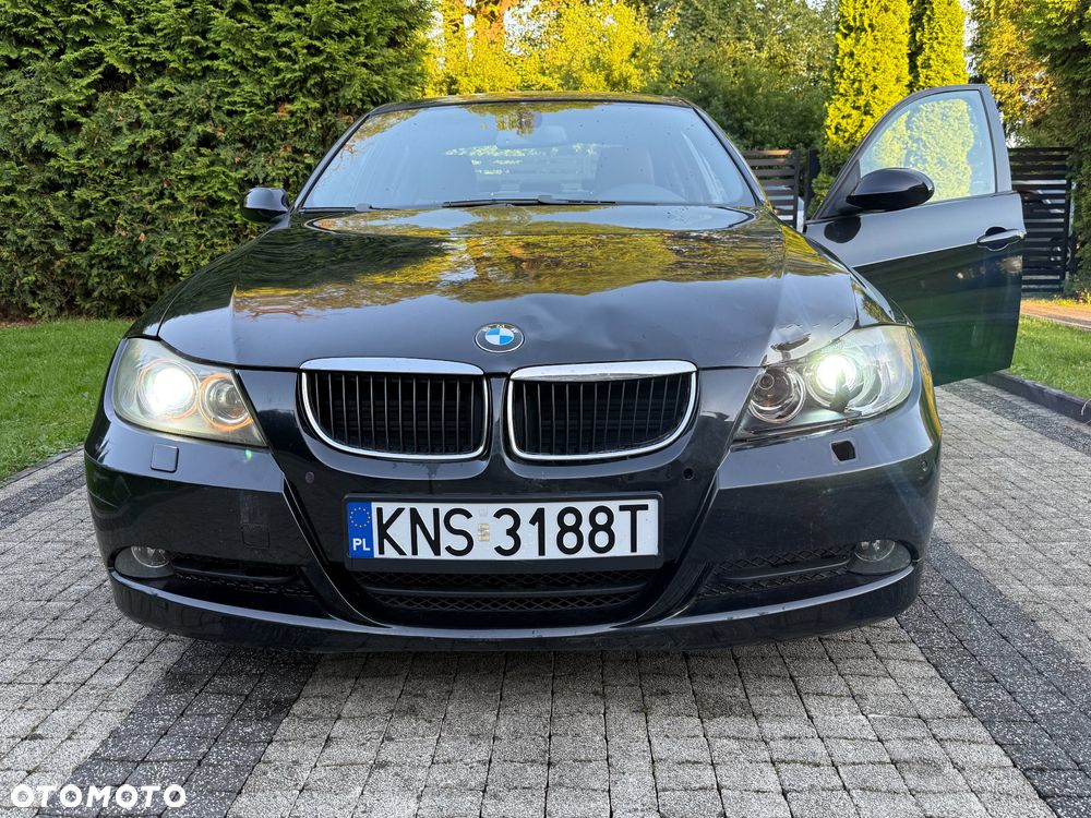 BMW Seria 3 318i Edition Exclusive - 8