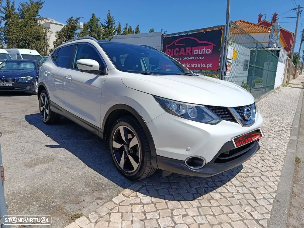 Nissan Qashqai - 1