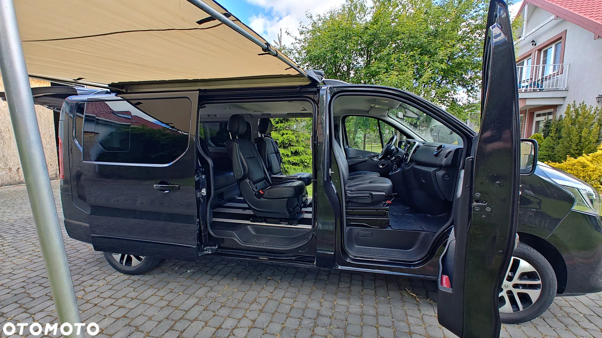 Renault Trafic Grand SpaceClass 2.0 dCi - 9