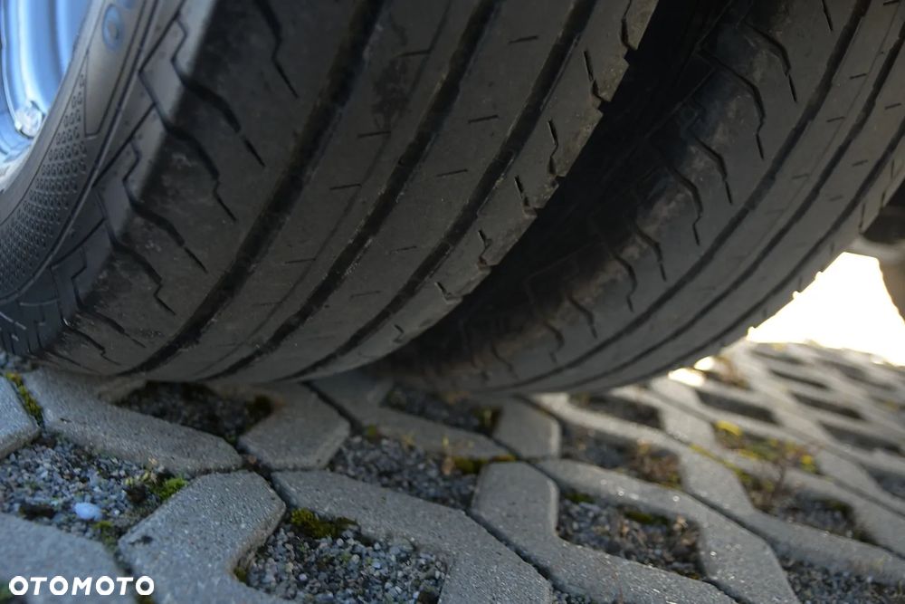 Iveco Iveco 72C17 3,0 170KM bez adblue euro 5 Zanotti Z380 6,1m 12 palet dł -20+20 ładowność 3460kg - 19