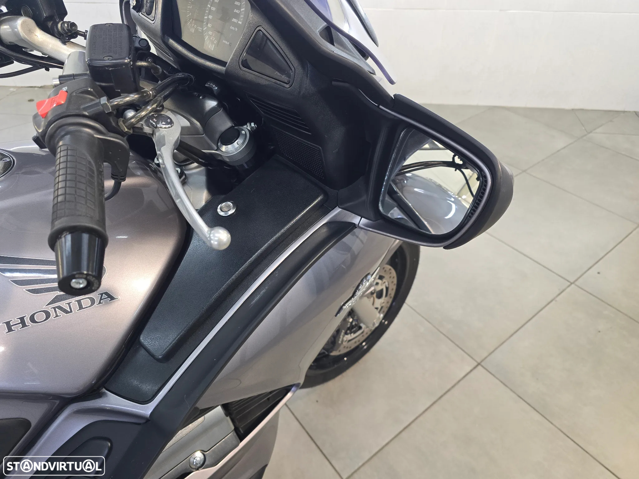 Honda Pan European ABS - 59